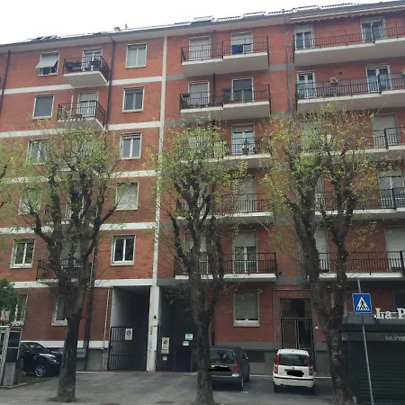 Ampio Bilocale Con Terrazzo *